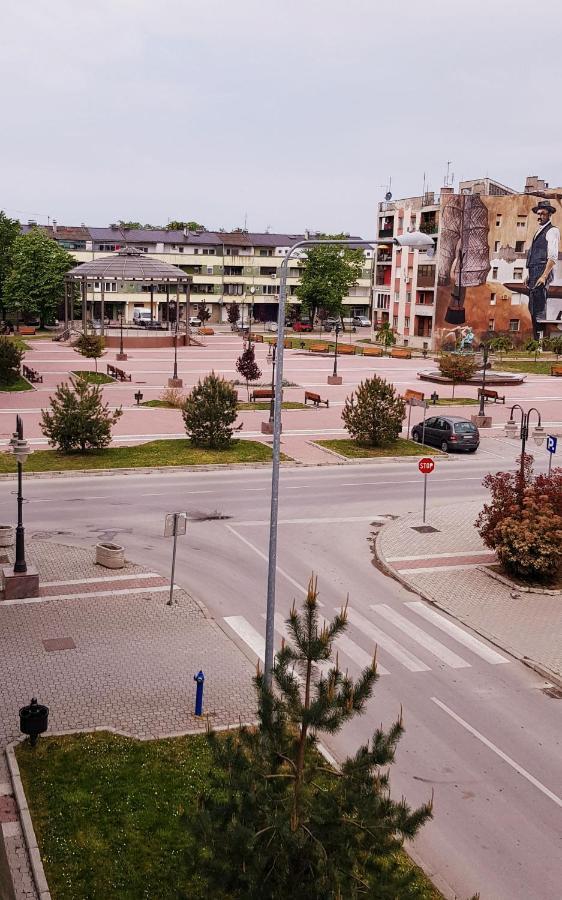 Citys Lägenhet Apatin Exteriör bild