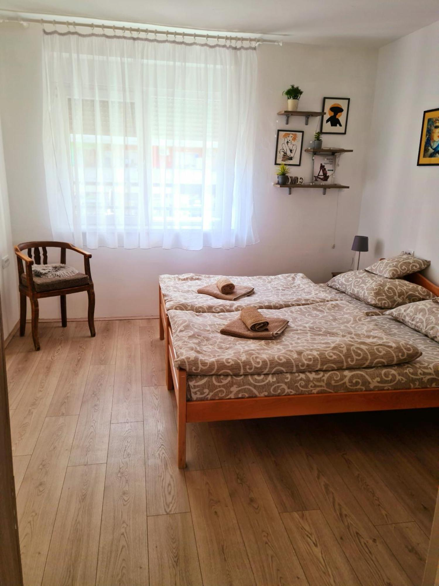Citys Lägenhet Apatin Exteriör bild